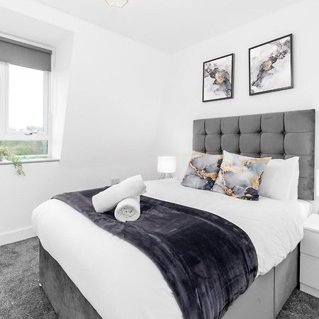 Stylish 2 Bedroom Apartment - Balcony - Secure Parking - Top Rated - 5Mc Бирмингам Екстериор снимка