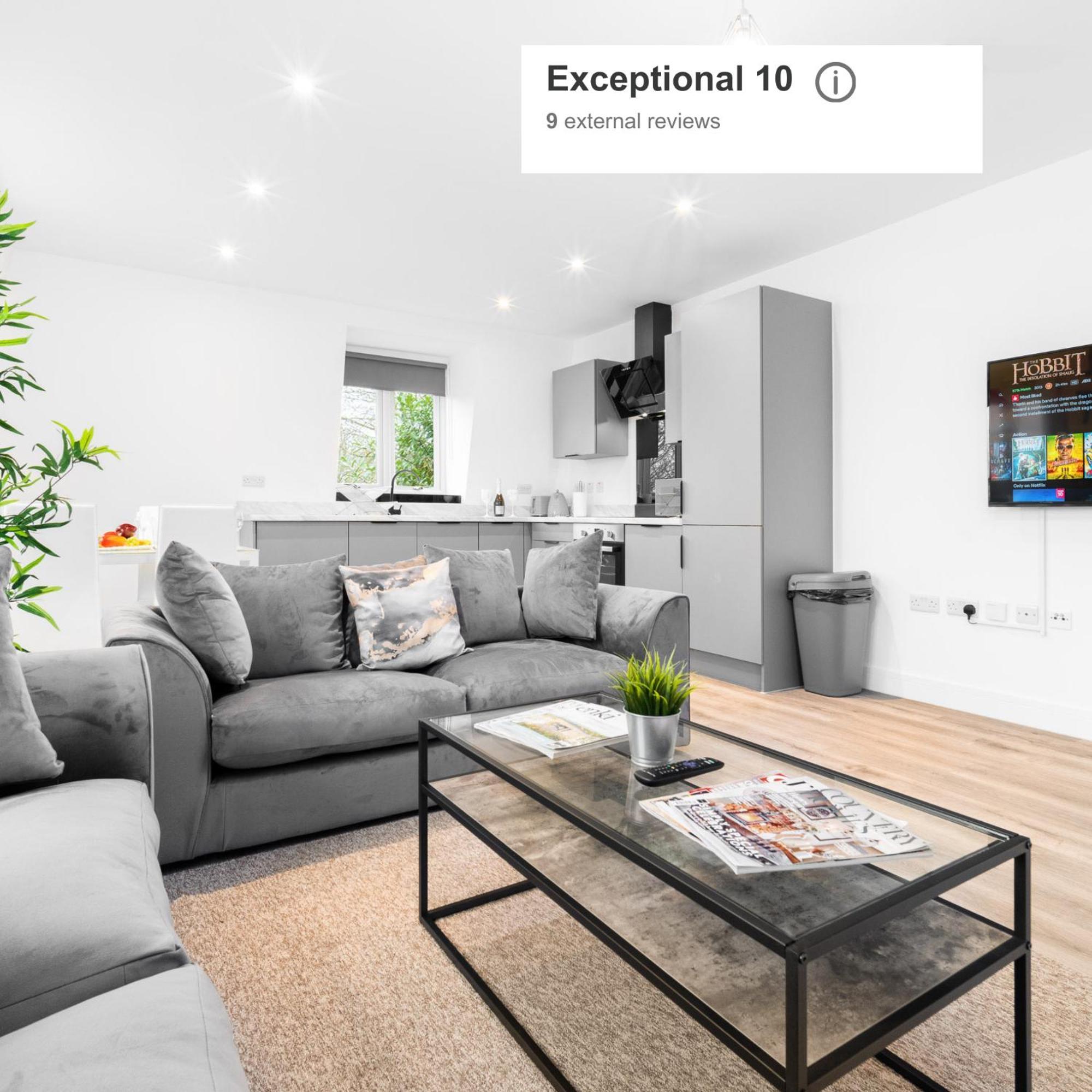 Stylish 2 Bedroom Apartment - Balcony - Secure Parking - Top Rated - 5Mc Бирмингам Екстериор снимка